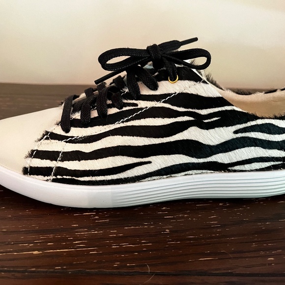 Cole Haan Zerogrand Sneakers size 7 NEVER WORN - Picture 10 of 12